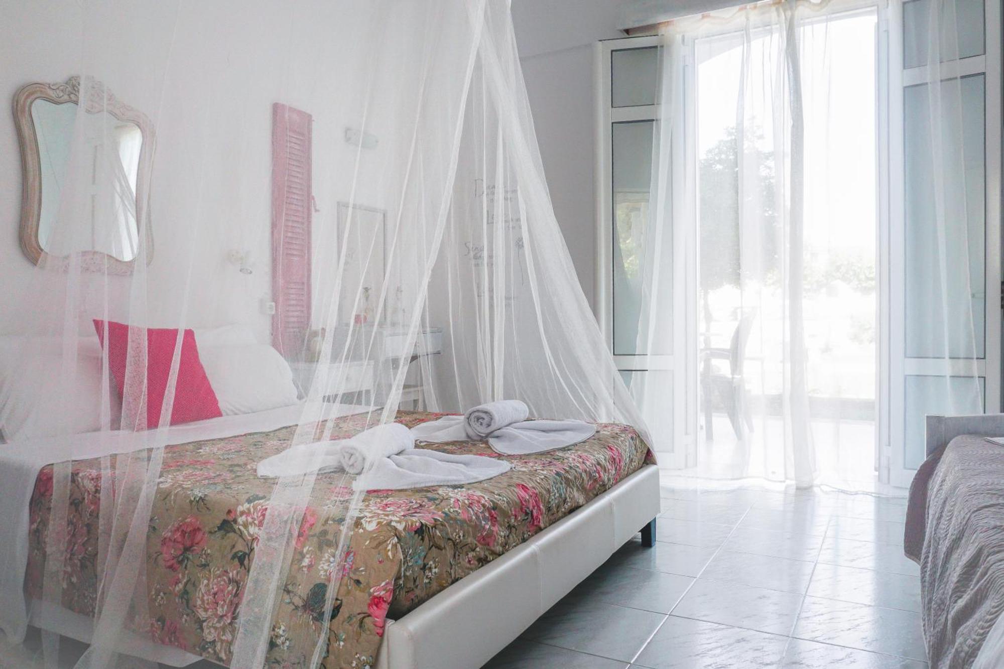 Cubaneros Holiday Inn لاغاناس الغرفة الصورة