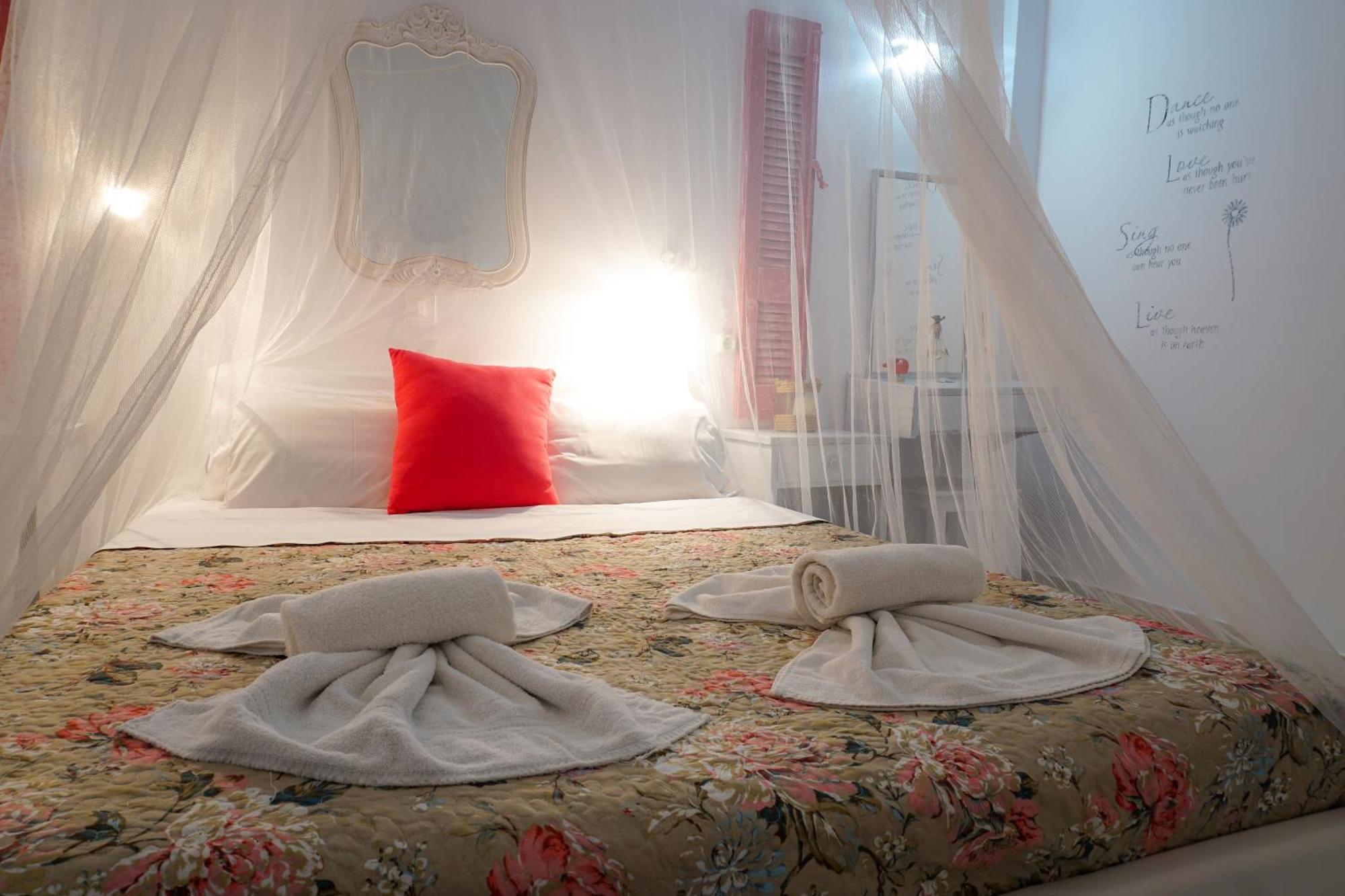 Cubaneros Holiday Inn لاغاناس الغرفة الصورة